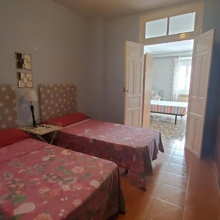 Hostal Martes Cáceres Plaza Mayor - Tercer piso SIN ascensor Esterno foto