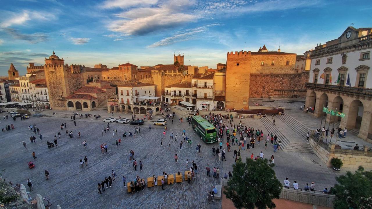 Hostal Martes Cáceres Plaza Mayor - Tercer piso SIN ascensor Esterno foto